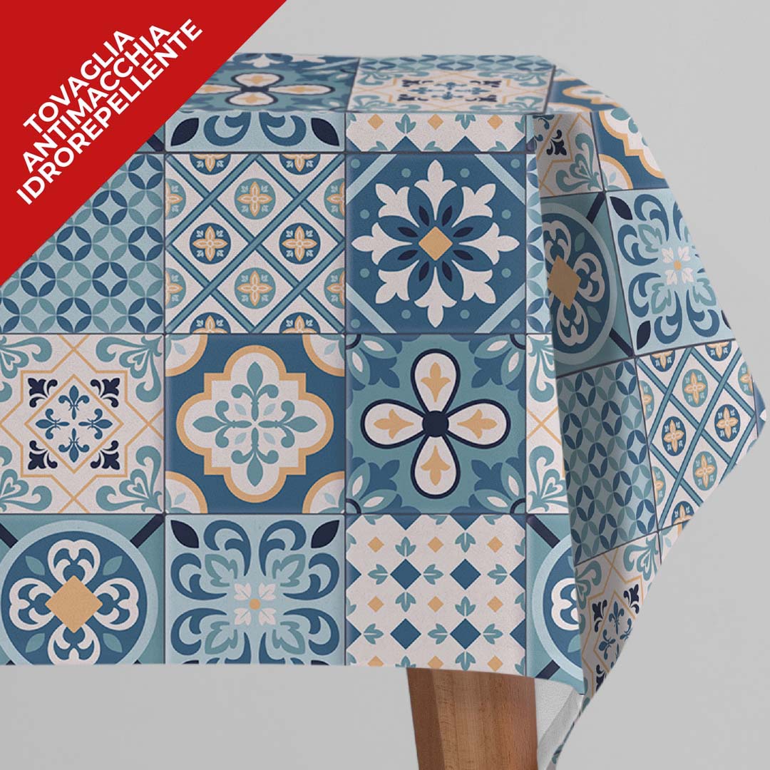 Hydro maiolica tovaglia tavola cm. 140x180 antimacchia idrorepellente 150 Gr/m. stampe assortite in digitale 100%POL.