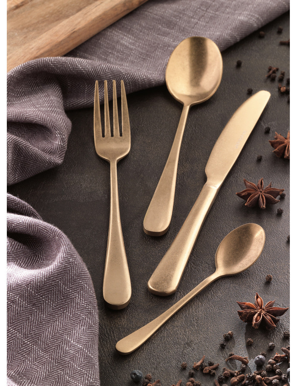 Set posate old gold 16 pz inox  Brandani